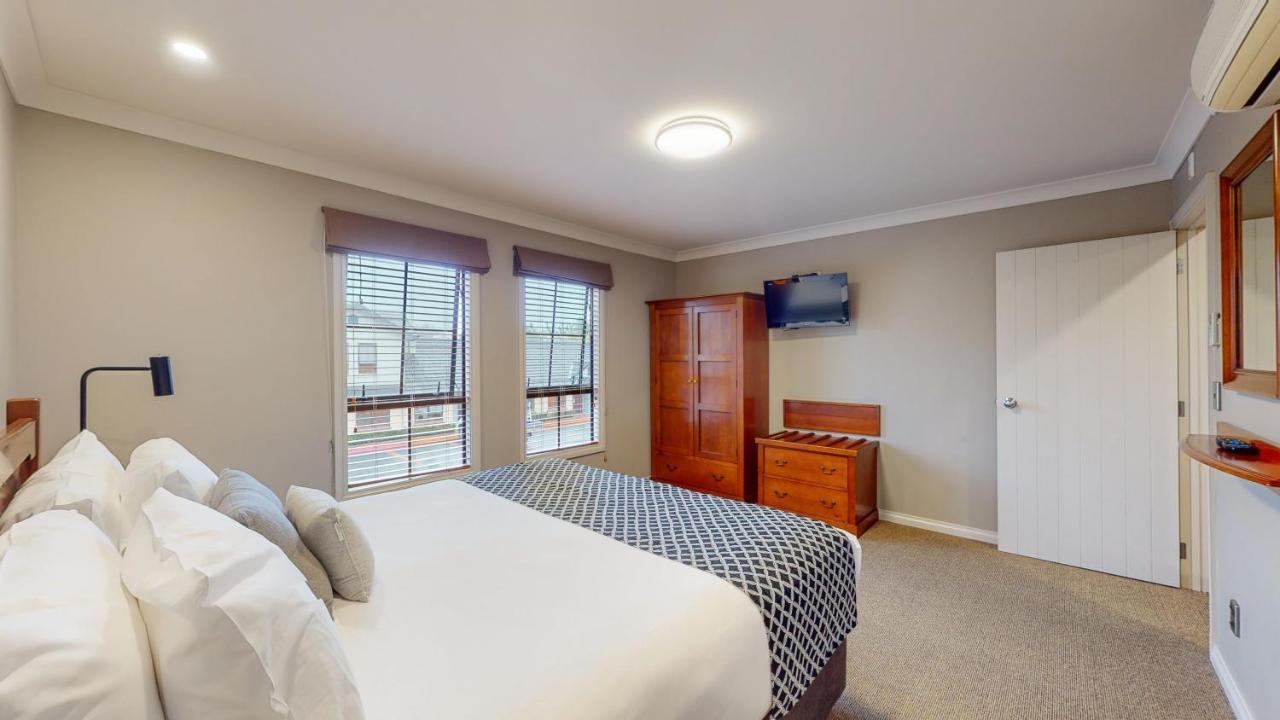 המילטון Quantum Lodge Motor Inn מראה חיצוני תמונה