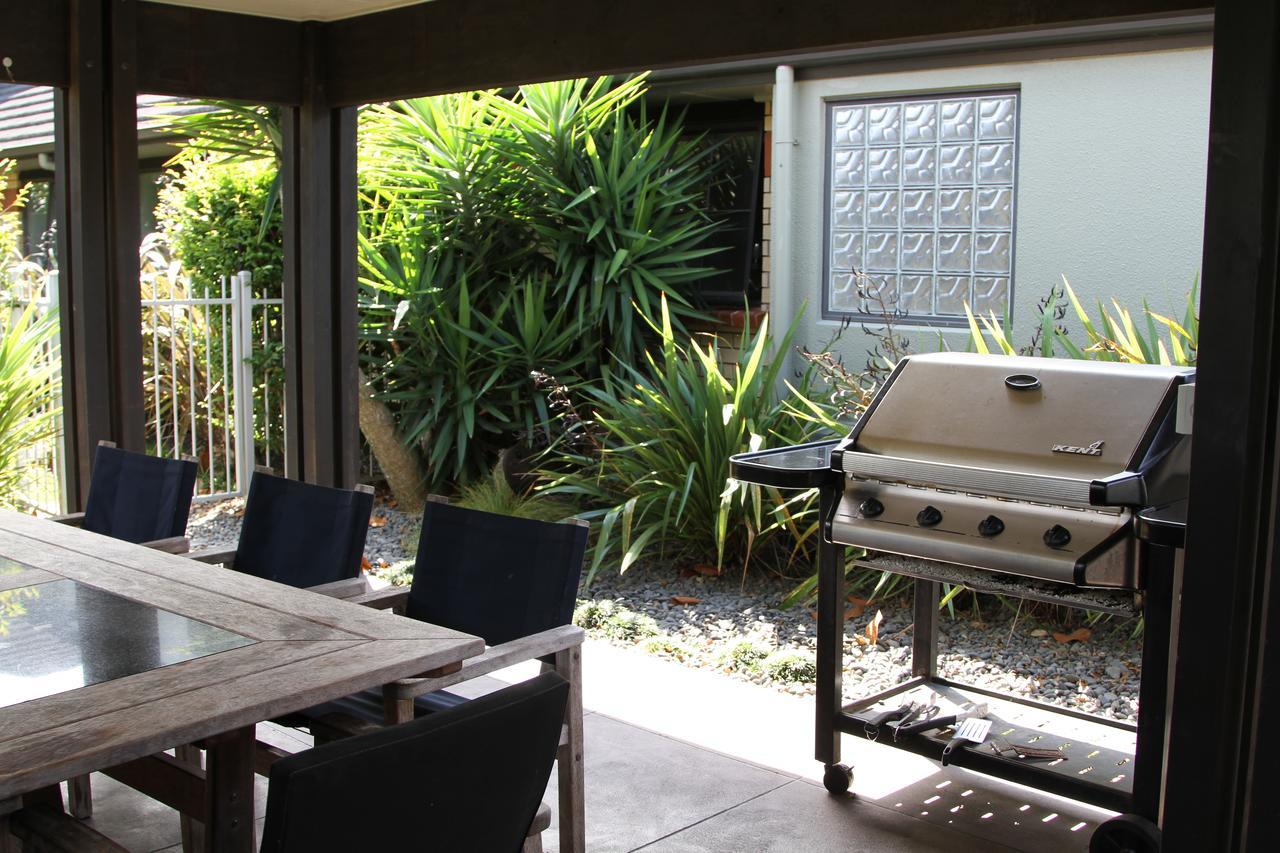 המילטון Quantum Lodge Motor Inn מראה חיצוני תמונה